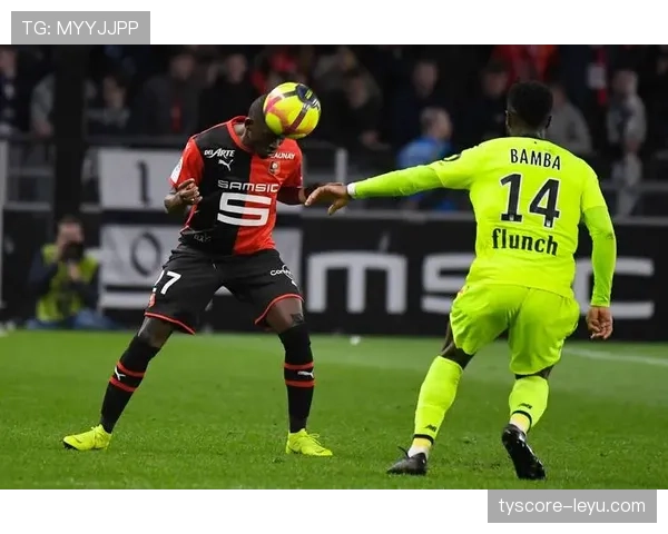 雷恩火力全开献赛季最佳表现,进攻端爆发引关注 雷恩火力全开献赛季最佳表现,进攻端爆发引关注