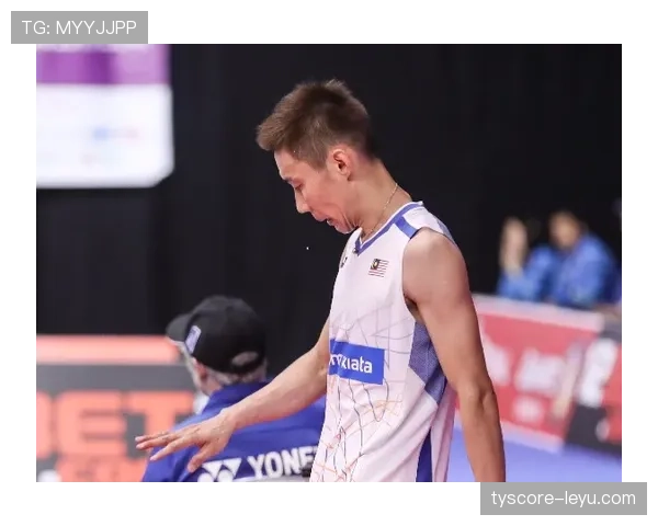 李宗伟退役后天天五点起床练球？这哪是养老啊