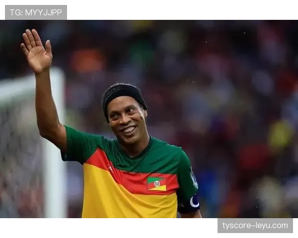 小罗当年在夜店喝到凌晨三点，第二天训练还能颠矿泉水瓶过人？